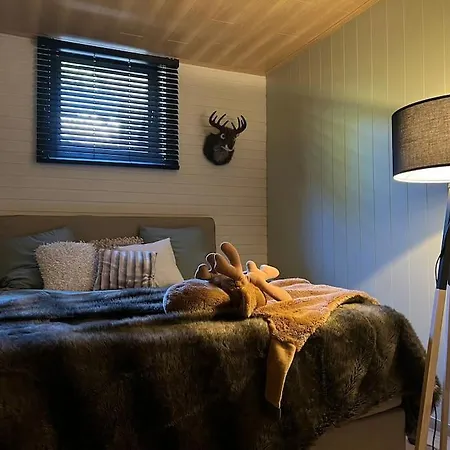 La Folie Douce Apartment Hotton